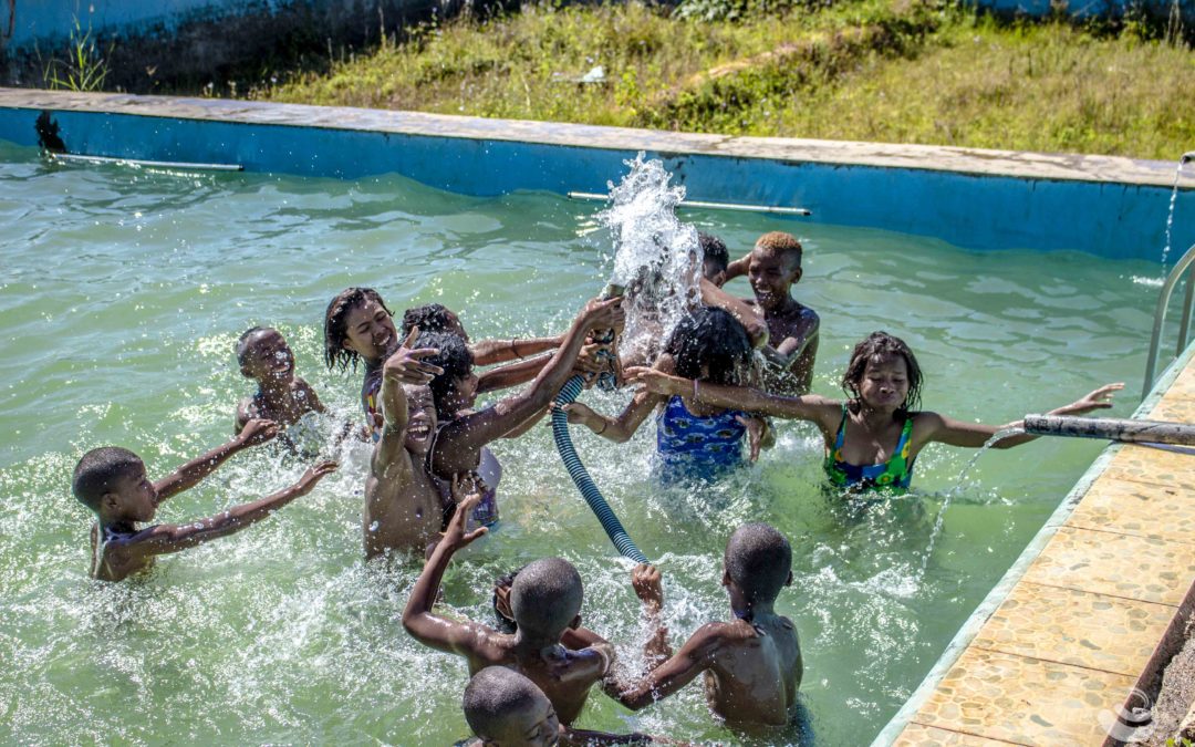 Ranomafana Betafo : la première sortie de l’année pour les enfants du CHT !