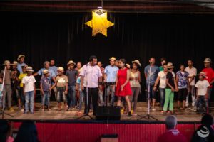 L'équipe de Grandir à Antsirabe sur scène